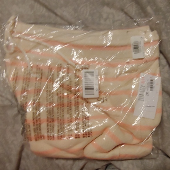 💜OLD NAVY Striped French Terry Shorts - Picture 2 of 2